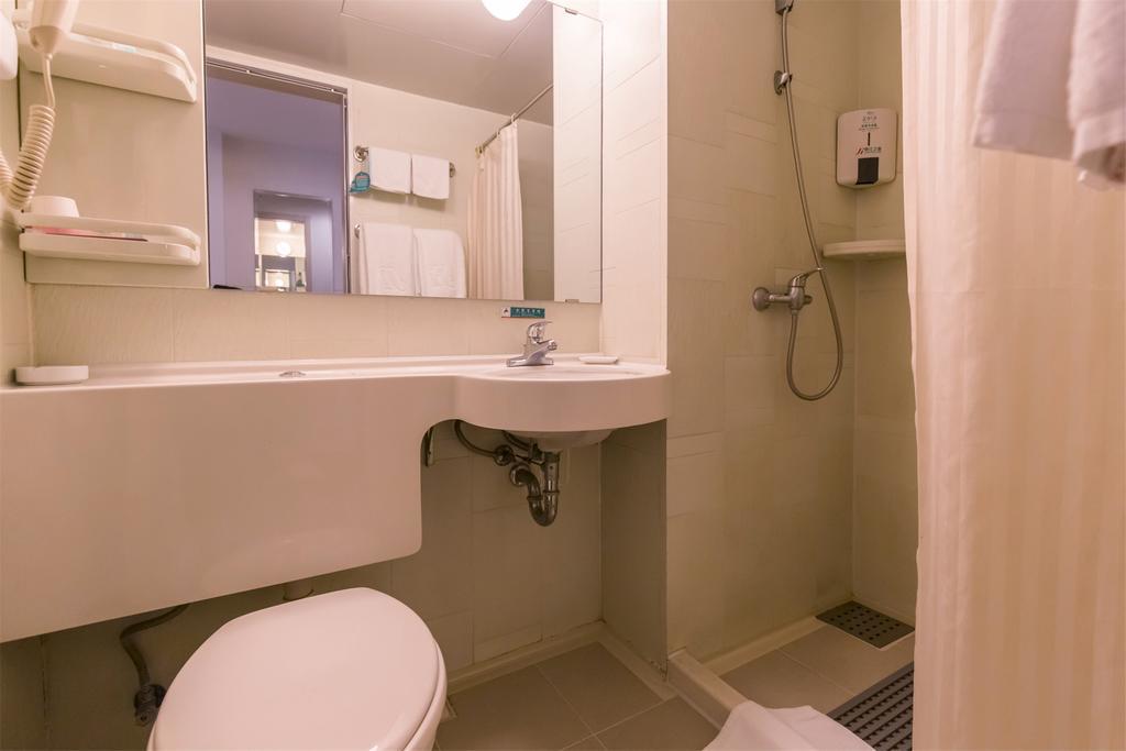 Jinjiang Inn - Qingdao Xiangjiang Road Екстер'єр фото