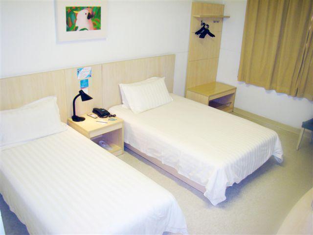 Jinjiang Inn - Qingdao Xiangjiang Road Екстер'єр фото