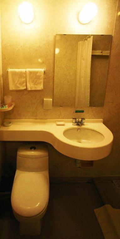 Jinjiang Inn - Qingdao Xiangjiang Road Екстер'єр фото